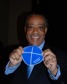 https://realitybloger.com/wp-content/uploads/2013/05/57de9-al-sharpton-mccain-kippah.jpg